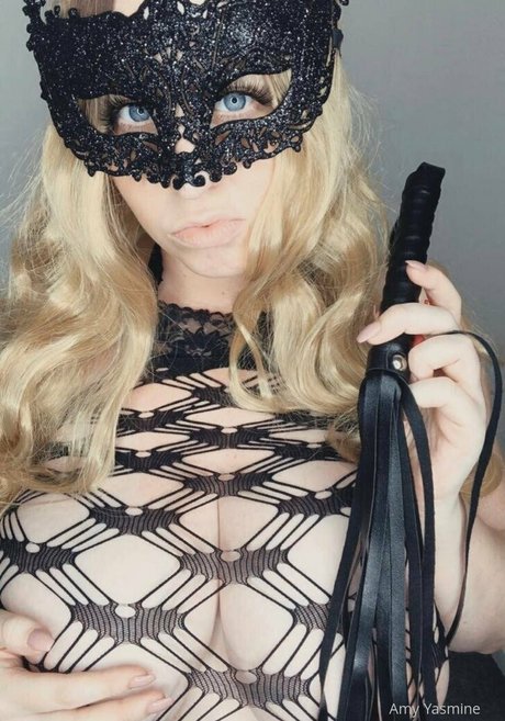 amy yasmine perfect model photos