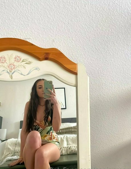 babe onlyfans free porn image