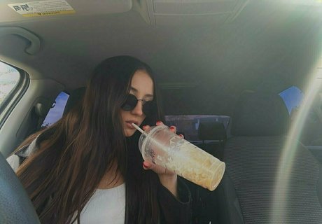 blonde yoga onlyfans beautiful galleries