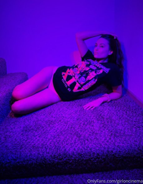 big tits curvy onlyfans adult pics