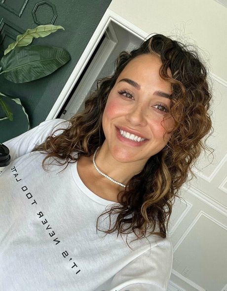 anacheri star exclusive photo