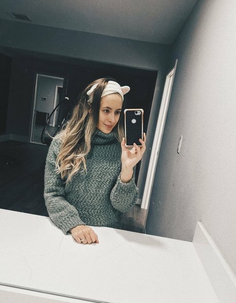 rosiebones pornstar images