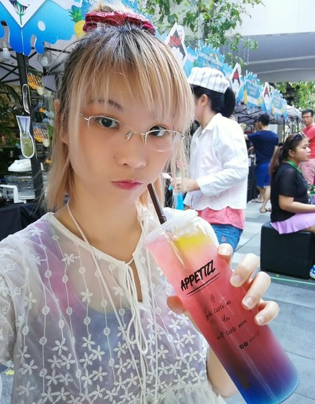 asian college onlyfans exclusive image