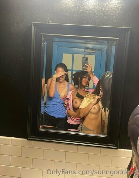 sungoddesssss star pretty image