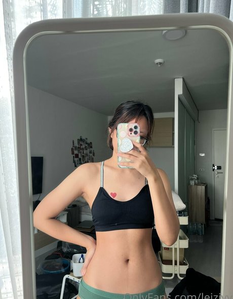 leiziyy sex actress gallery