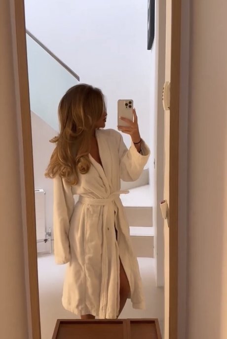 skinny ebony teen onlyfans adult image