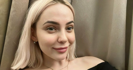 milf pregnant onlyfans art nude photo