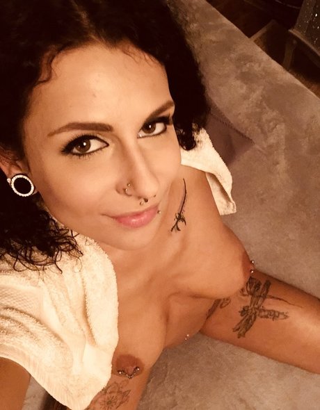 Mara Martinez model pretty gallery