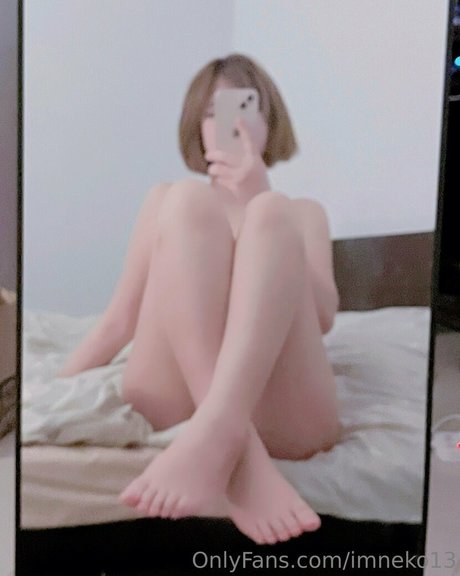 Imneko13 hot actress picture