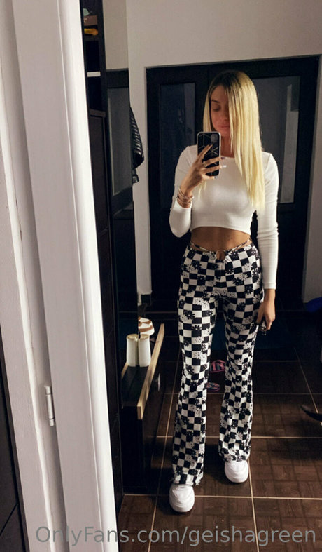 geishagreen exclusive pornstar archive