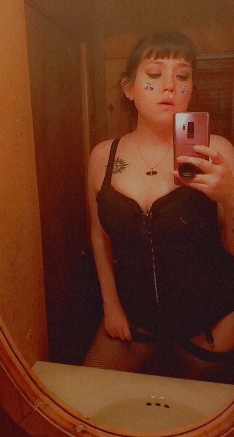 vvpurplerosevv nudes actress picture