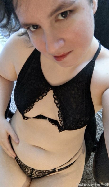 wednesdayeve free model image