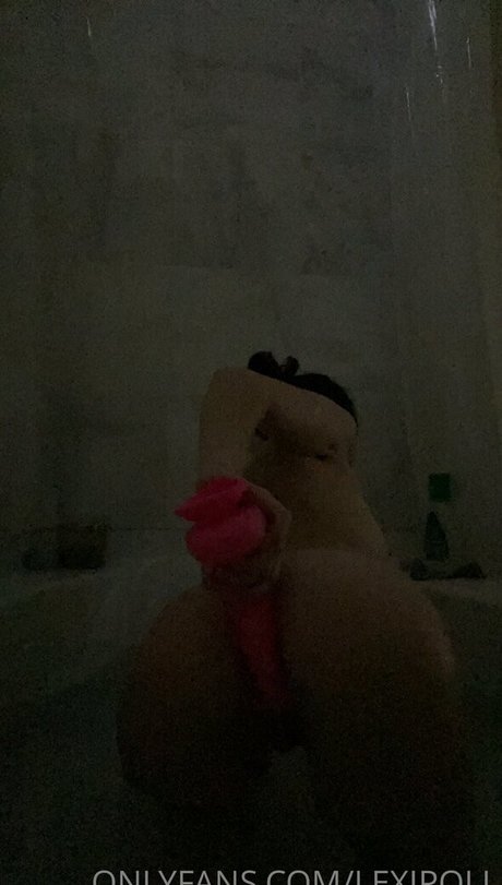 busty mom onlyfans free nude img