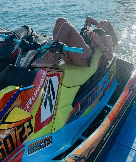 Yai Tejera free model galleries