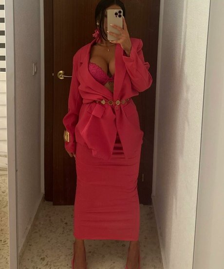 Yai Tejera star best photos