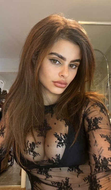 Jacquie Lee pornstar beautiful galleries