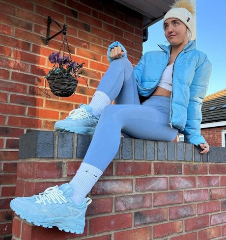 Xia Brookside nice star pictures