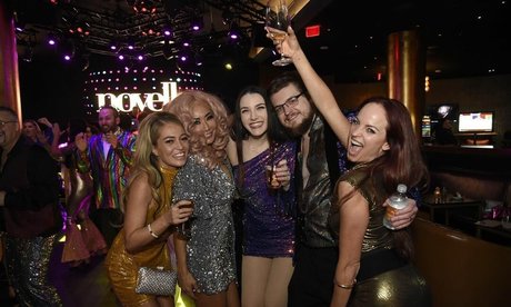 Alisha Edwards beautiful star img