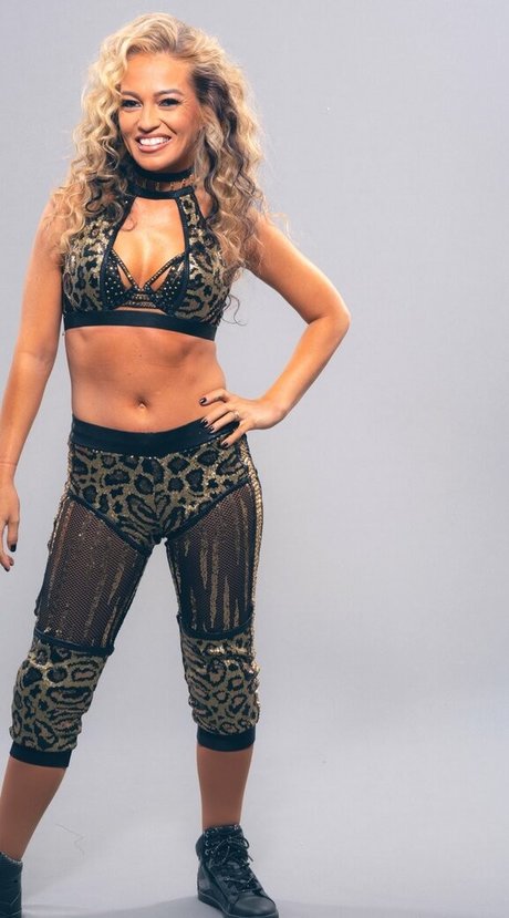 Alisha Edwards star nudes photo