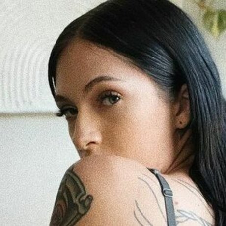 hellxrel perfect actress galleries