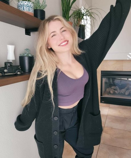 Nicki Taylor pornstar archive