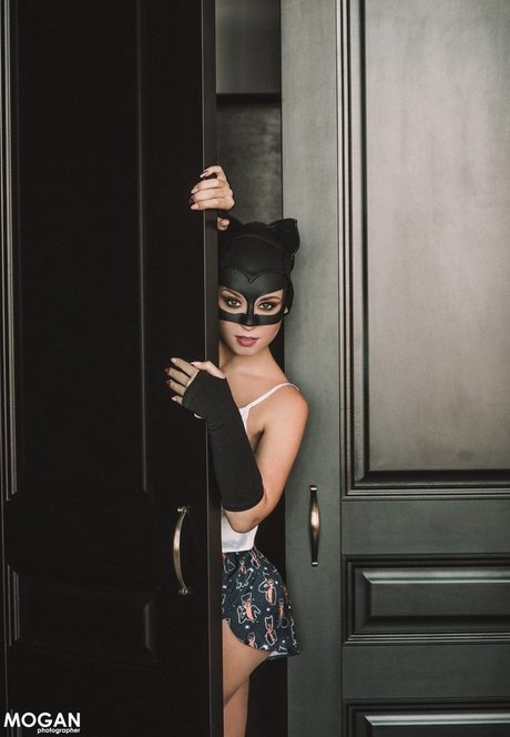 Ann Shakhovskaya pornstar sexy photo