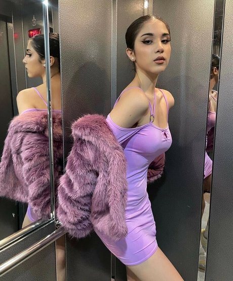 owlida pornstar sexy pics