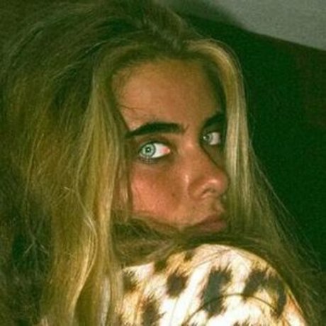 moonwolgirl star adult photos