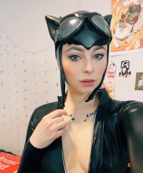 Harliantihero hd actress img