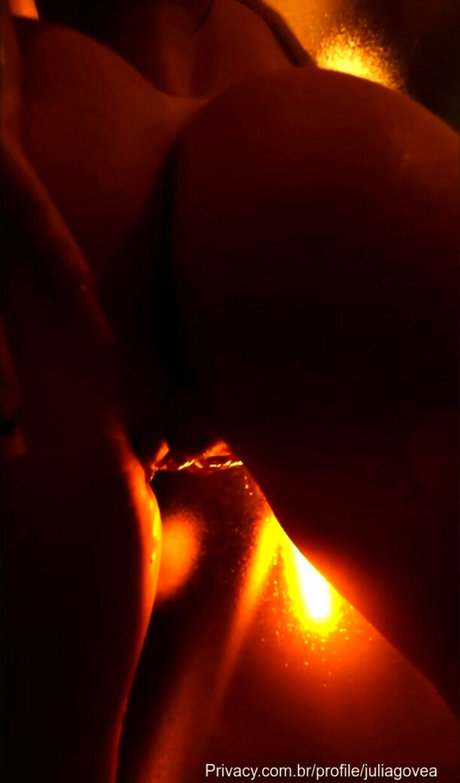 Julia Govea model adult photo