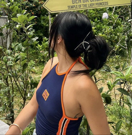 Gabby hua adult model gallery