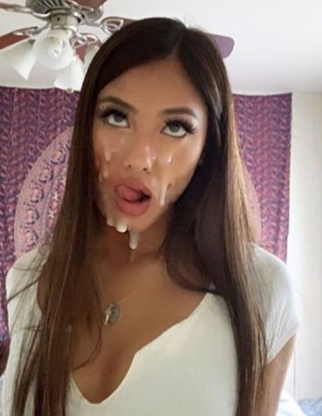 Gabby hua nude model picture