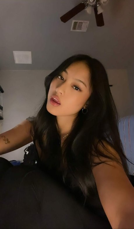 Gabby hua nudes actress image