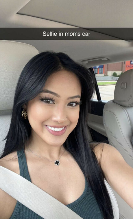 Gabby hua nice actress pics