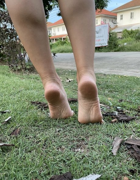 eurasian feet pornstar free gallery