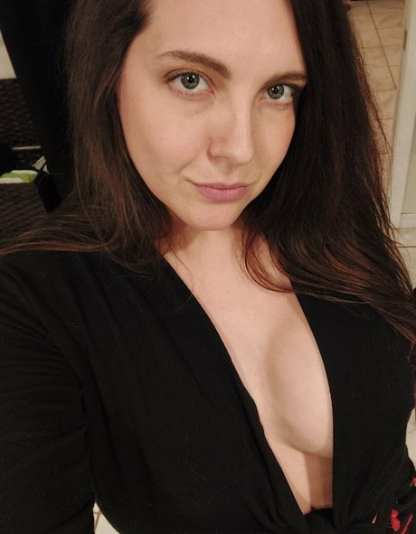 hairy milf onlyfans porno photo