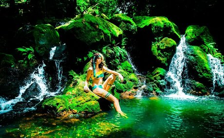 Uncanny Megan pornstar sexy images