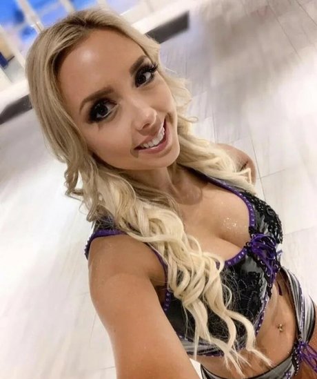 alliewrestling pornstar hot photo