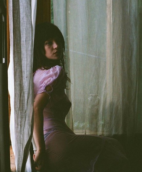 Sophie Thatcher porn model picture