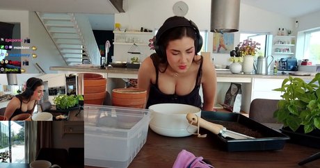 yabbe sexy actress pictures