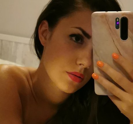 yabbe hd pornstar photos