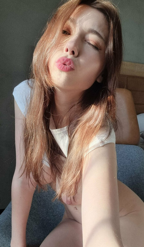 milaazul model pretty photos