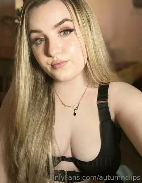autumnclips model nudes gallery