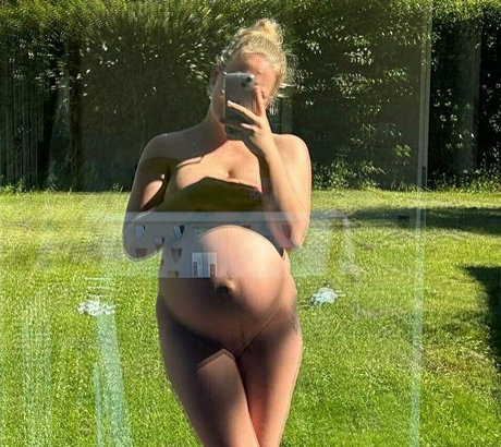 housewife onlyfans best pictures