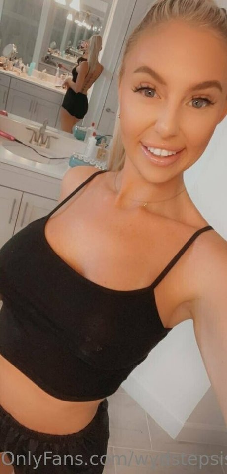 wydstepsissy Quick model image