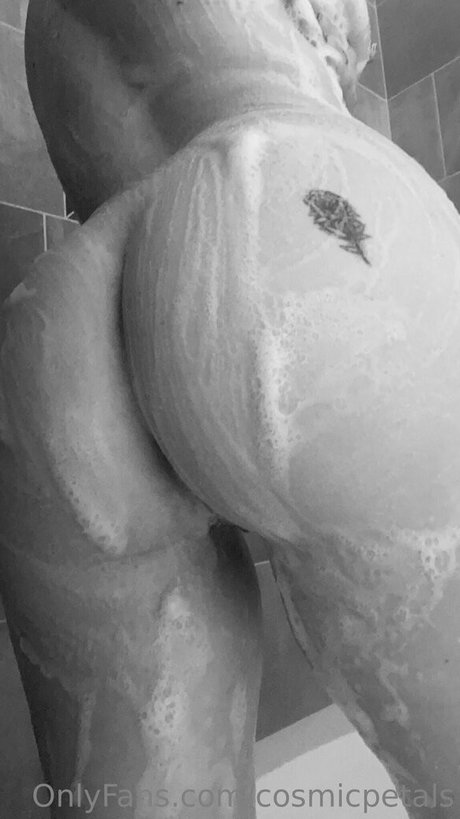 cosmicpetals actress pic