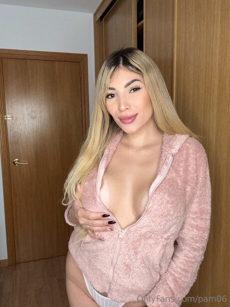 huge tits milf onlyfans free porn pics