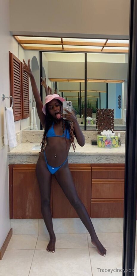 chubby teen onlyfans sexy nudes images