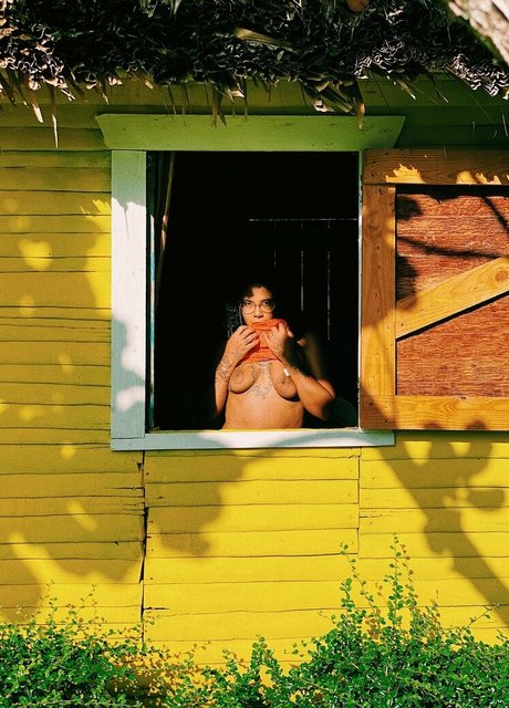 tokischa exclusive model photo