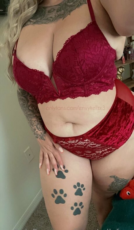 envykellsfree naked actress image